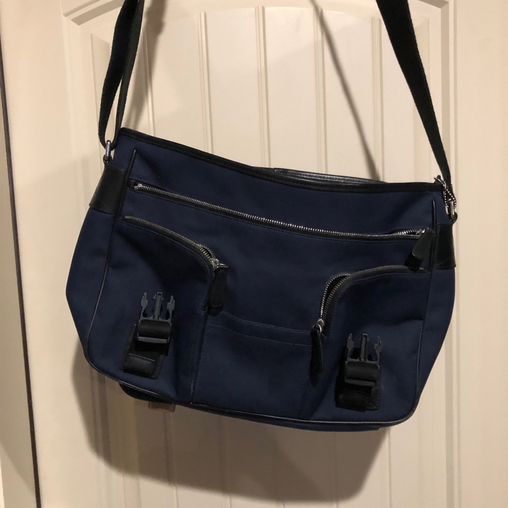 Coach Messenger Bag - Picture 2 of 13
